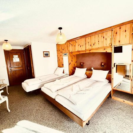 Hotel Old Jnn Klosters Exteriör bild